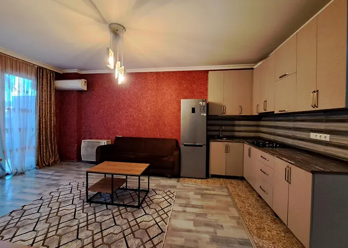 Karvi Hostel & Suites