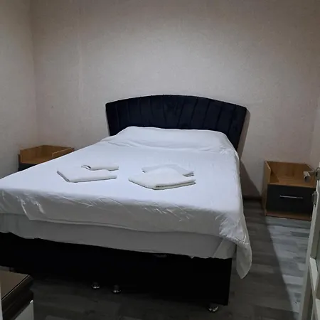 Karvi Hostel & Suites Batumi Exterior photo