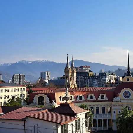 Karvi Hostel & Suites Batumi Exterior photo